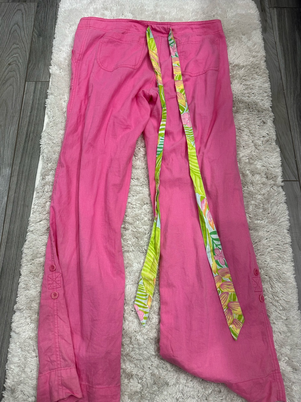 Lilly Pulitzer Hot Pink Top with White Label Detail - Picture 3 of 3